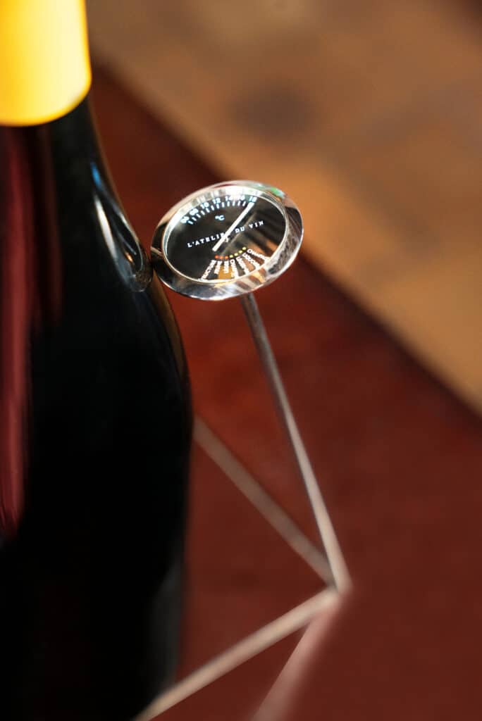 Thermomètre à vin motif tonneau en étain